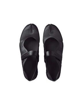 NikeSkims Rift Satin